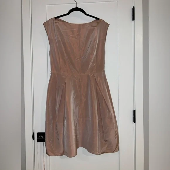 Dice Kayek Light Pink Midi Designer Dress Size 42 Feminine Demure Coquette Silk - Picture 4 of 11